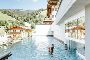 Bazén v ubytovaní Hotel Thurnerhof alebo v jeho blízkosti