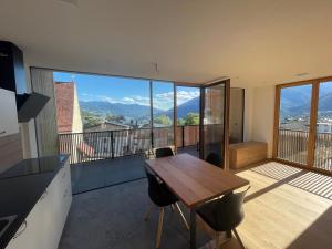 Nespecifikovaný výhled na hory nebo výhled na hory při pohledu z apartmánu