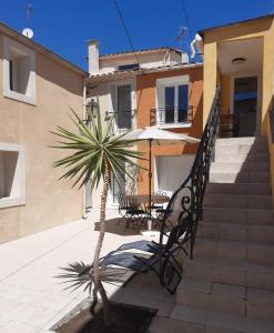 Balkon lub taras w obiekcie L Arancio - Centre village - Piscine - 4 pers