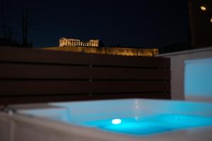 Fotografia z galérie ubytovania Private Jacuzzi & Acropolis View - The Athenian Loft v Aténach