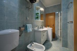 Koupelna v ubytování Apartman Ani + 17 fotografií