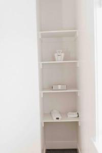Gallery image of 2 CONDOS next to each other Perfect for GROUPS in Logan