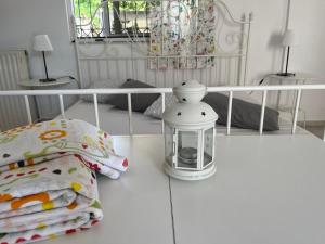Ein Bett oder Betten in einem Zimmer der Unterkunft Best location in Vrachati