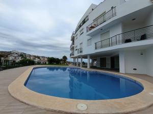 Swimming pool sa o malapit sa Duplex appartement Arabella