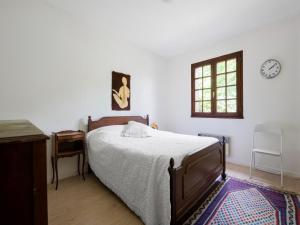 Zdjęcie z galerii obiektu Inviting holiday home in Miremont with garden w mieście Miremont
