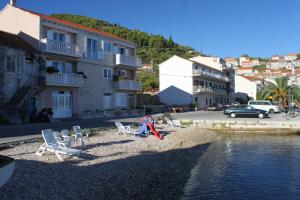 Fotografia z galérie ubytovania Seaside holiday house Racisce, Korcula - 9163 v destinácii Račišće