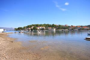 Fotografie z fotogalerie ubytování Apartments with a parking space Lumbarda, Korcula - 9298 v destinaci Lumbarda