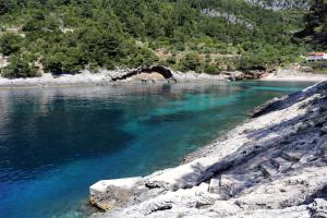 Zdjęcie z galerii obiektu Secluded fisherman's cottage Cove Bacva, Korcula - 9475 w Korčuli