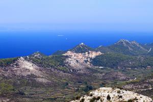 Fotografie z fotogalerie ubytování Apartments with WiFi Lastovo - 14990 v destinaci Lastovo