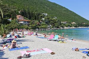 Galeriebild der Unterkunft Family friendly apartments with a swimming pool Trpanj, Peljesac - 15603 in Trpanj