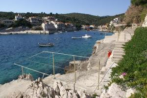 Fotografie z fotogalerie ubytování Apartments by the sea Zavalatica, Korcula - 4387 v destinaci Zavalatica