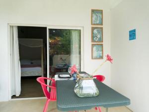 Fotografie z fotogalerie ubytování Le Comfort (self catering) v destinaci Anse Royale