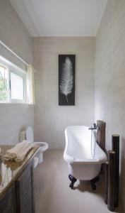 Koupelna v ubytování Le Comfort (self catering)