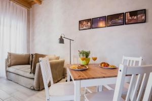 A seating area at Five Stars Sicily by Ortigia Apartments