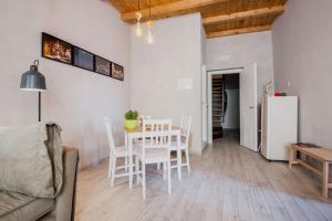 A seating area at Five Stars Sicily by Ortigia Apartments