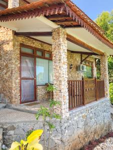 Το κτήριο όπου στεγάζεται  το ξενοδοχείο