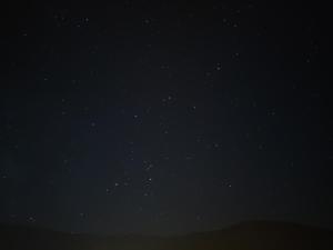 a night sky filled with lots of stars at UNIQUE EXPERIENCE - Boí-Taüll Apartment in Pla de l'Ermita