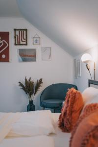 Postel nebo postele na pokoji v ubytování Kardamom Studio Apartman