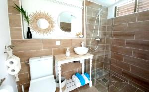 Bagno di A LA KAZ TI ZOZEFF