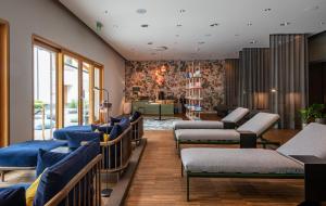 Predel za sedenje v nastanitvi Hotel Schweizerhof Lenzerheide