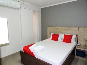 Katil atau katil-katil dalam bilik di Hotel Vila Prudente São Paulo - Fácil acesso Expo São Paulo e Museu Ipiranga +28 gambar