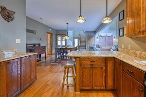 Η κουζίνα ή μικρή κουζίνα στο Better at the Lake