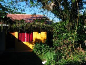 Κήπος έξω από το Solar Vovó Emma House