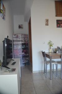 Fotografia z galérie ubytovania Molaoi apartment v destinácii Moláoi