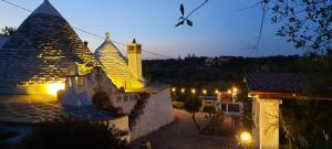 Foto dalla galleria di TRULLO PIETRAPOESIA a Ostuni