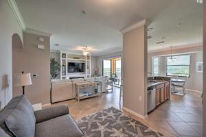 ボニータ・スプリングスにあるBonita Springs Condo with Lake and Golf Views!のギャラリーの写真