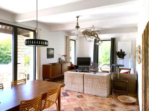 Χώρος καθιστικού στο Le Grès 313