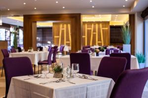 Restaurace v ubytování Tópart Hotel