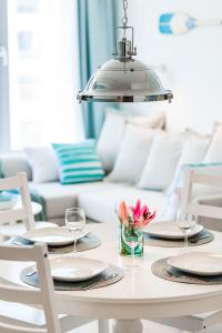 Posezení v ubytování Plac Unii Aquamarine Premium Apartment