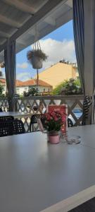 Restaurace v ubytování Къща за гости Вивиан