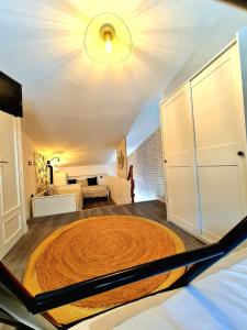 hamak w pokoju z sypialnią w obiekcie Sky level Loft Sierra Nevada w mieście Sierra Nevada +24 zdjęcia