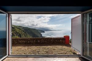 Camera con vista sull'oceano di Casa do Cascalho a Ribeira Grande