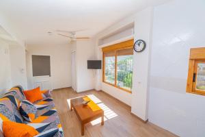 A seating area at Casas Rurales Sagasta