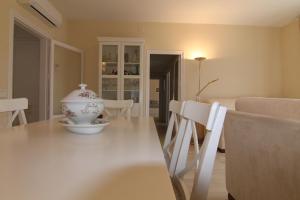 Posezení v ubytování Rubí: Luminoso apartamento a 1 minuto de la playa