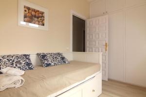 Postel nebo postele na pokoji v ubytování Rubí: Luminoso apartamento a 1 minuto de la playa