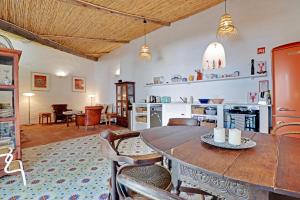 Nhà bếp/bếp nhỏ tại Casa Pedra São Romão