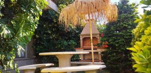 Ogród w obiekcie Apartamento Romero Garden B