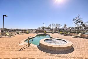 Fotografie z fotogalerie ubytování Upscale Tiny Home - Boho-Chic Austin Getaway! v destinaci Austin