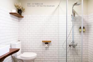 Ένα μπάνιο στο Chuanfanrock Haku Beach Days Inn