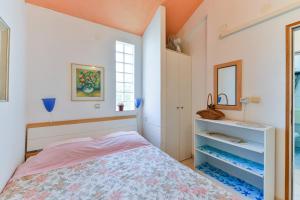 Postel nebo postele na pokoji v ubytování Apartment Vir - Pedinka 294f
