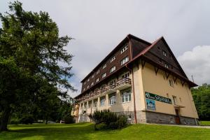 Gallery image of Hotel Sasanka in Tatranská Lomnica