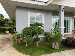 Zahrada ubytování New Home Gบ้านเดี่ยวสร้างใหม่ ใกล้ทะเล ตัวเมืองระยอง