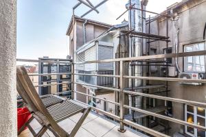 En balkon eller terrasse på Modern City-Centre Penthouse with Spectacular Views / 135sqm