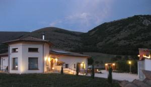 Nespecifikovaný výhled na hory nebo výhled na hory při pohledu z bed and breakfast