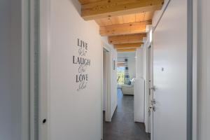 Fotografie z fotogalerie ubytování Gallery apartment in Skrbcici (Krk) v destinaci Skrbčići