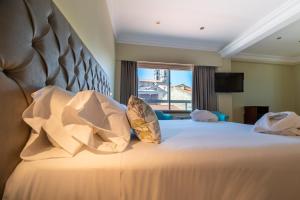Кровать или кровати в номере Hotel Bahía de Vigo